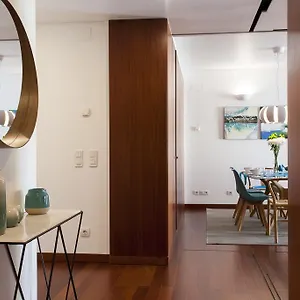 Charming 2-bedroom In The City Centre Apartment